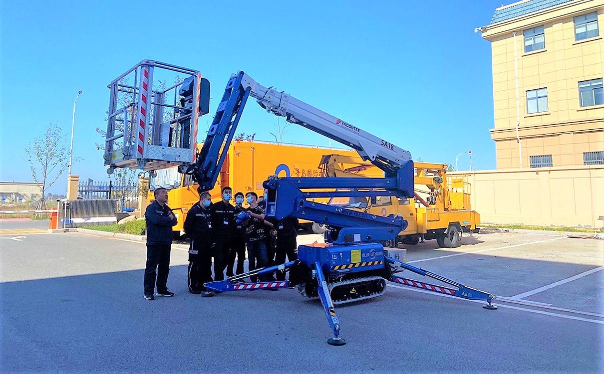 履帶式高空作業車 履帶式高空作業車